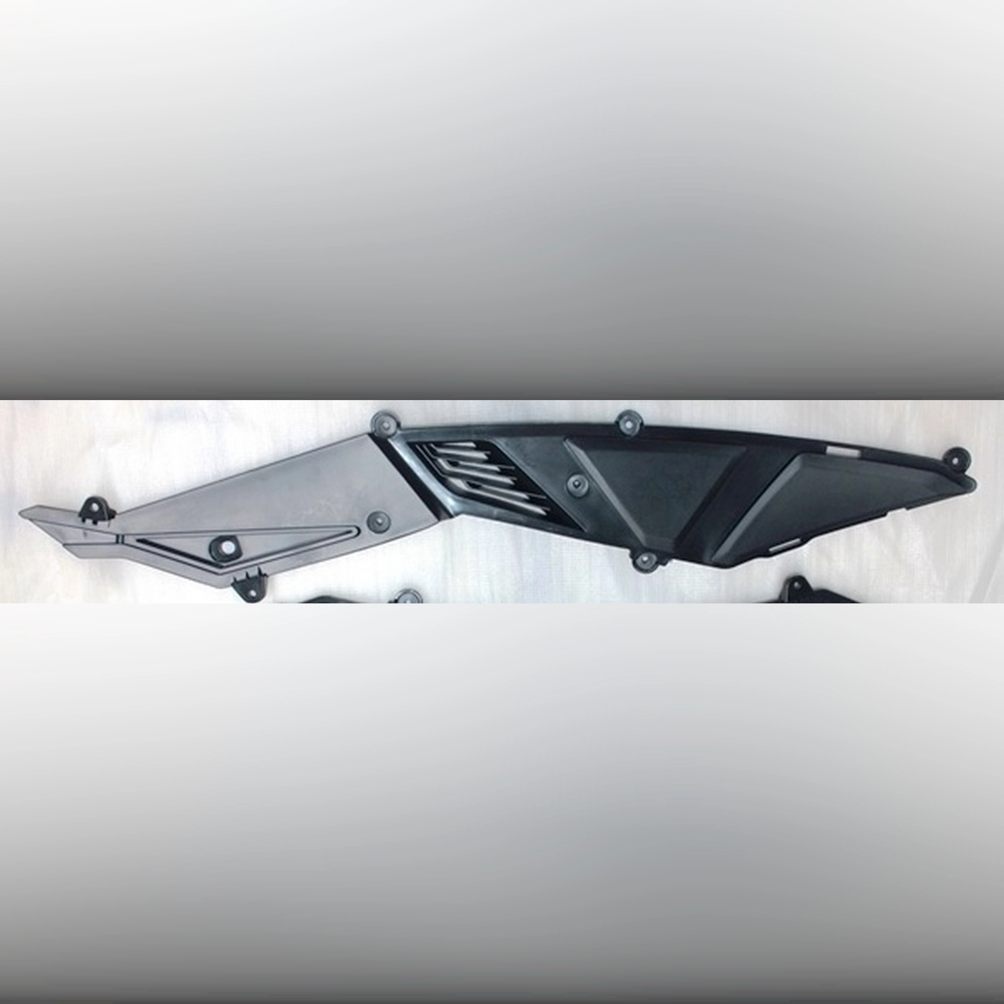 ARORA GT 125 SAĞ YAN PANEL İÇ PLASTİĞİ #GT 125- 042